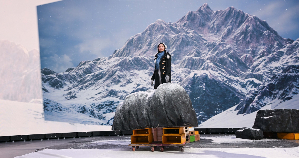 ���_(d��)�@ʾ�����I(y��)�{(di��o)У���g(sh��)�c�������b��(j��ng)�(y��n)��ʹ�@ʾ���ʬF(xi��n)��(chu��ng)��������_(d��)�ľ��@��(n��i)�ݣ�׌�������г���ʽ�R��(ch��ng)��ʹ�ݳ�����